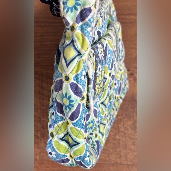 Vera Bradley libby bag in daisy daisy crossbody purse - Picture 7 of 15